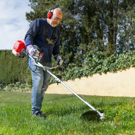 Débroussailleuse Avec Moteur à Essence 2 Temps 65cc 4,9cv, 6 Accessoires Différents Pour La Coupe, Guidon à Double Poignée, Régulateur De Puissance, Harnais De Sécurité - Greencut GGT650X-6 4 Débroussailleuse Avec Moteur à Essence 2 Temps 65cc 4,9cv, 6 Accessoires Différents Pour La Coupe, Guidon à Double Poignée, Régulateur De Puissance, Harnais De Sécurité - Greencut GGT650X-6 – Image 2