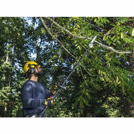 McCULLOCH Débroussailleuse Thermique B33 PS 4 En 1 – Multifonctions / 33cc / 900W / Pack Complet 4 Systèmes De Coupe / Harnais / Pompe D’amorçage / Démarrage SoftStart (967865601) 6 McCULLOCH Débroussailleuse Thermique B33 PS 4 En 1 – Multifonctions / 33cc / 900W / Pack Complet 4 Systèmes De Coupe / Harnais / Pompe D’amorçage / Démarrage SoftStart (967865601) – Image 4