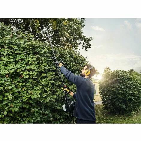 McCULLOCH Débroussailleuse Thermique B33 PS 4 En 1 – Multifonctions / 33cc / 900W / Pack Complet 4 Systèmes De Coupe / Harnais / Pompe D’amorçage / Démarrage SoftStart (967865601) 7 McCULLOCH Débroussailleuse Thermique B33 PS 4 En 1 – Multifonctions / 33cc / 900W / Pack Complet 4 Systèmes De Coupe / Harnais / Pompe D’amorçage / Démarrage SoftStart (967865601) – Image 5